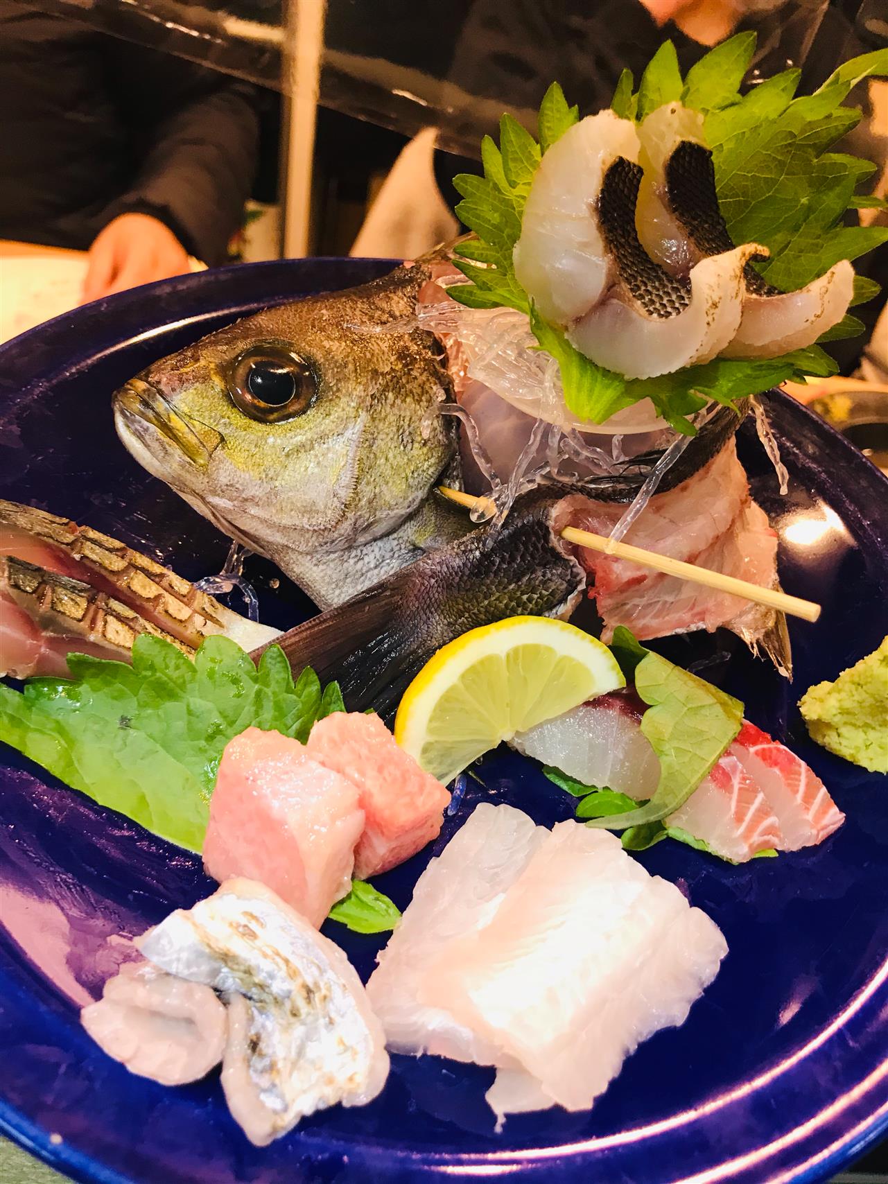 魚料理 紬家 ホーム ミナミでおすすめ 日本酒を1人飲みでせんべろできる海鮮居酒屋なら
